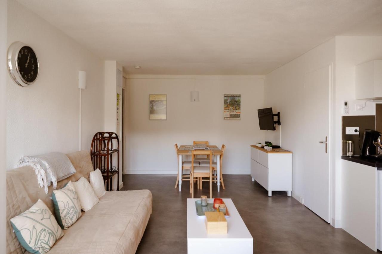 Studio Meuble Vue Exceptionnelle เลส์โบซ์-เดอ-โพรว็องซ์ ภายนอก รูปภาพ